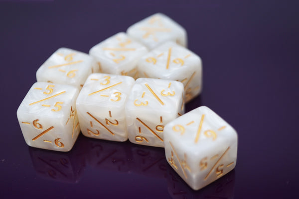 Pearl White -1/-1 Magic Counters Plastic Dice Foam Brain Games