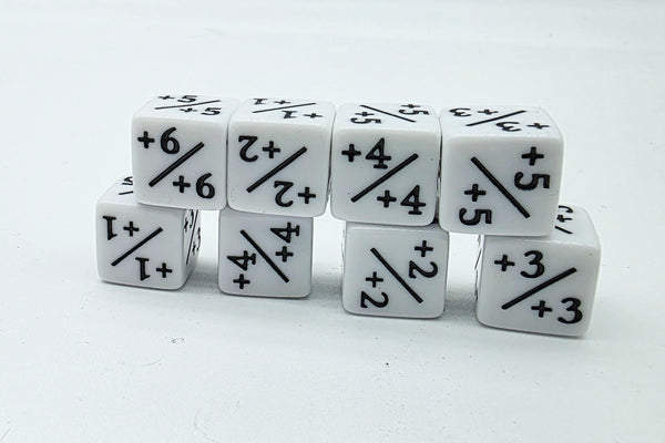 White +1/+1 Magic Counters Plastic Dice Foam Brain Games