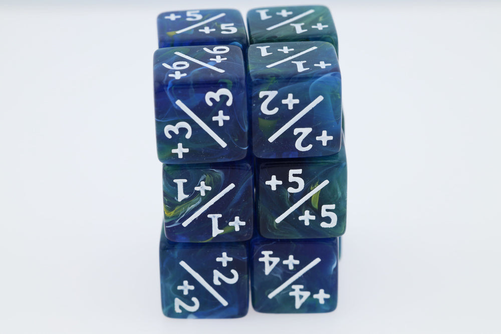 Starry Night +1/+1 Magic Counters Plastic Dice Foam Brain Games
